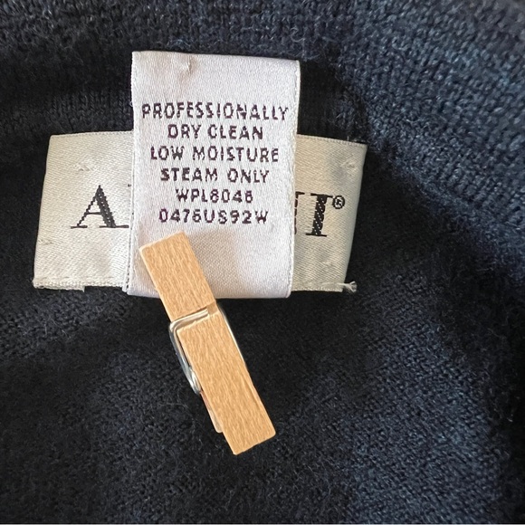 Alfani 100% Wool Navy Blue collared 3‎ Button Pullover Sweater Mens Sz Small - Picture 5 of 5